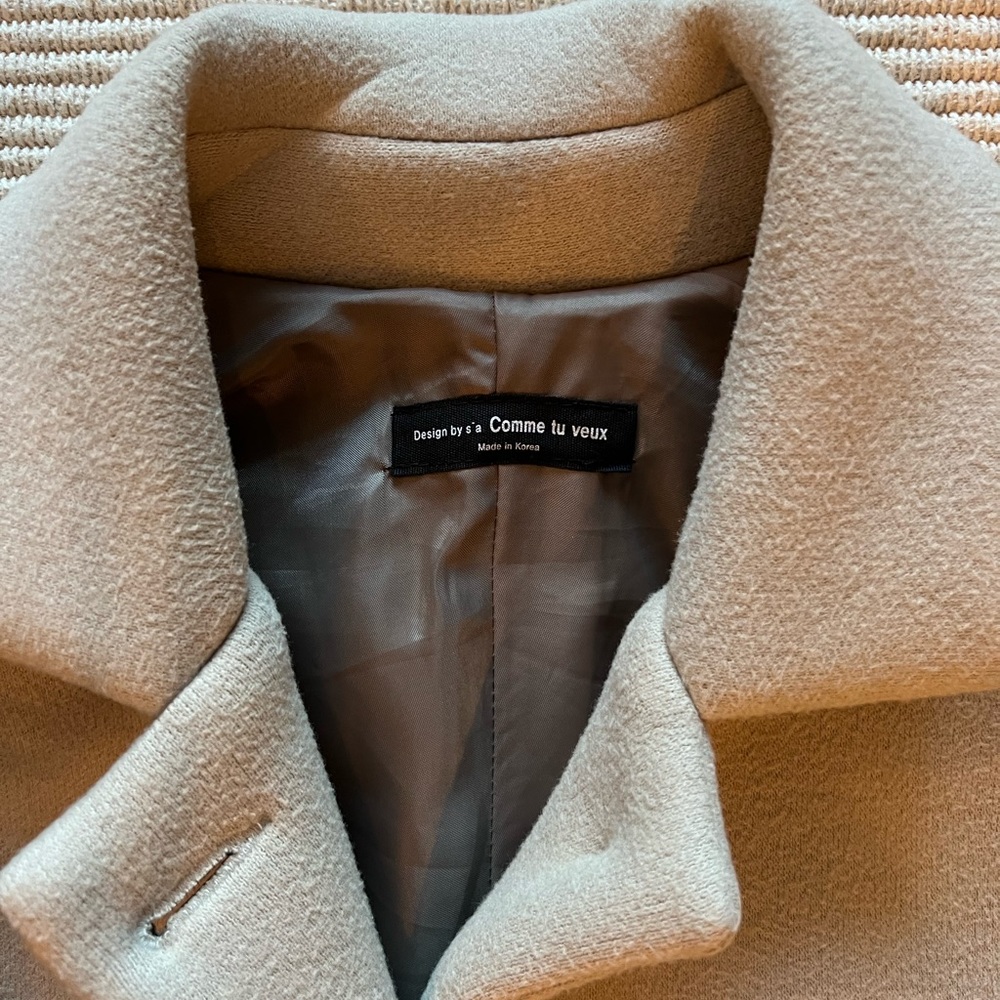 Oversize tan color button coat coat